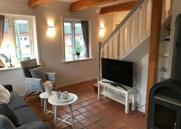 Ferienwohnung Oldsum Apartment *